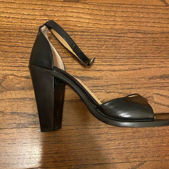 Otto Tootsi Plohound Leather open toe heels - Picture 6 of 7